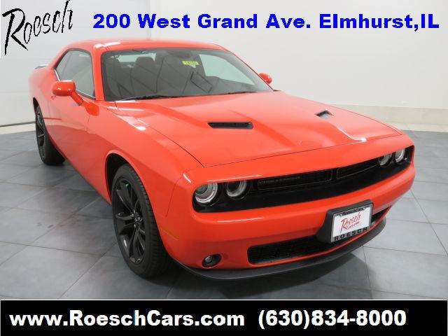 2017 Dodge Challenger SXT 2dr Coupe